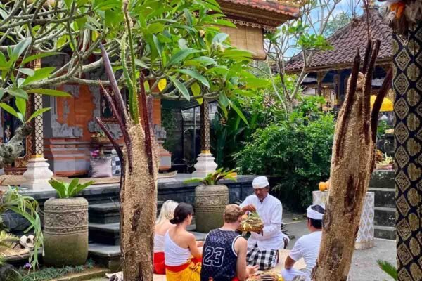 Tradisional Balinese Healing